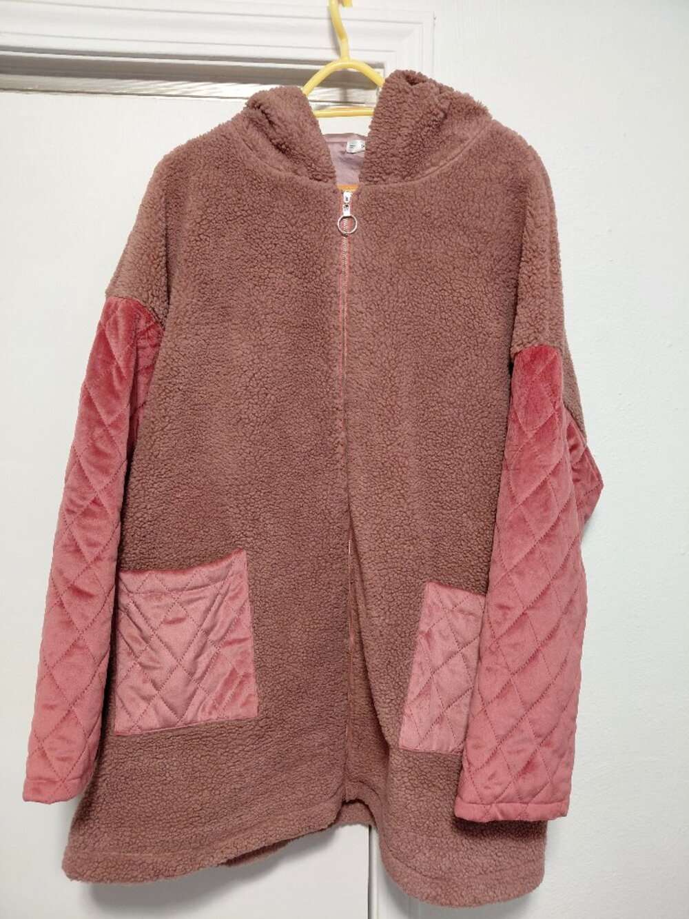 Plus Size Contrast Fuzzy Coat